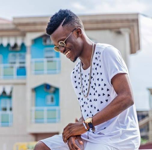 https://kamerlyrics.net/media/5153/coolkid-berka.jpg