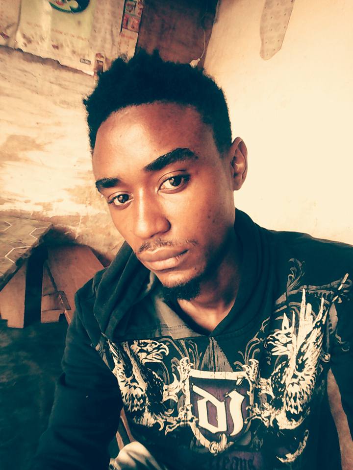 https://kamerlyrics.net/media/5202/franck-bell.jpg
