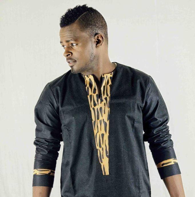 https://kamerlyrics.net/media/5345/michael-kiessou.jpg