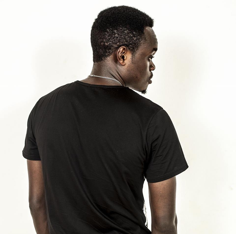 https://kamerlyrics.net/media/5804/erwan.jpg