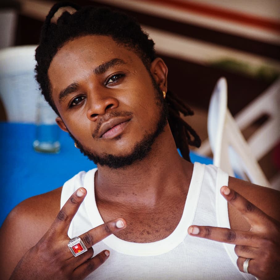 https://kamerlyrics.net/media/5841/awu.jpg
