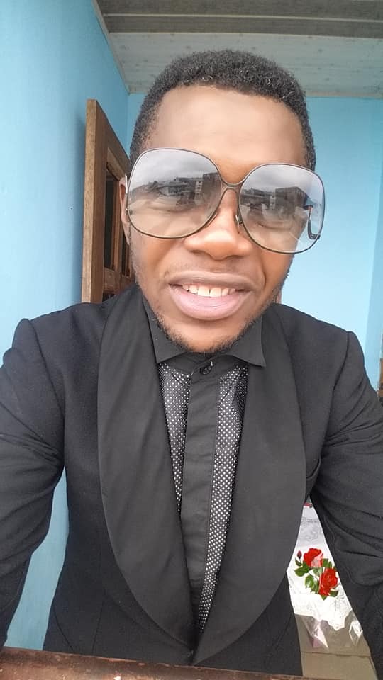 https://kamerlyrics.net/media/6121/christian-la-gloire.jpg