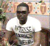 https://kamerlyrics.net/media/6549/donne-moi-les-choses-tonton-la-bombe.jpg