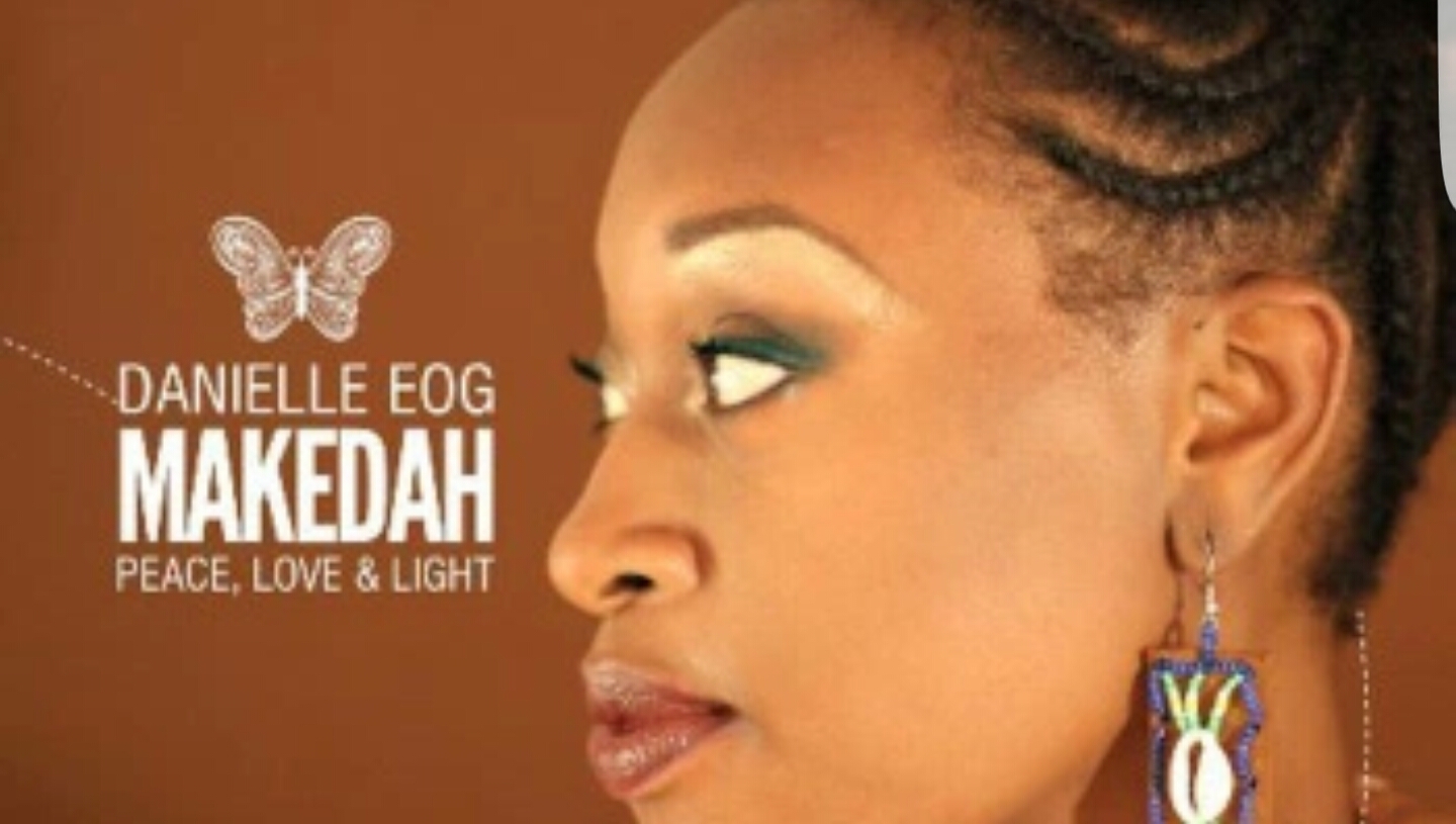 https://kamerlyrics.net/media/6679/peace-love-light-danielle-eog-makedah.jpg