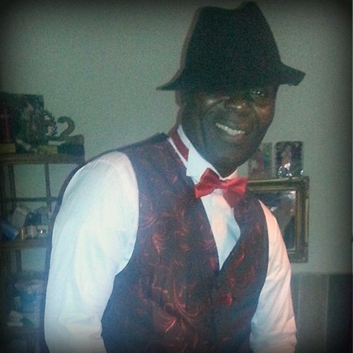 https://kamerlyrics.net/media/7027/levez-les-doigts-aijo-mamadou.jpg