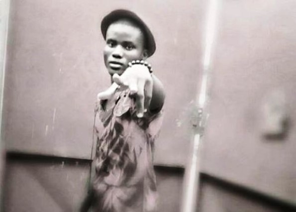 https://kamerlyrics.net/media/7504/amour-trouble-f-sse.jpg