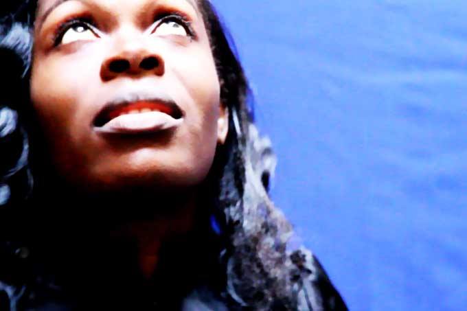 https://kamerlyrics.net/media/7585/tout-est-possible-agnes-divine.jpg