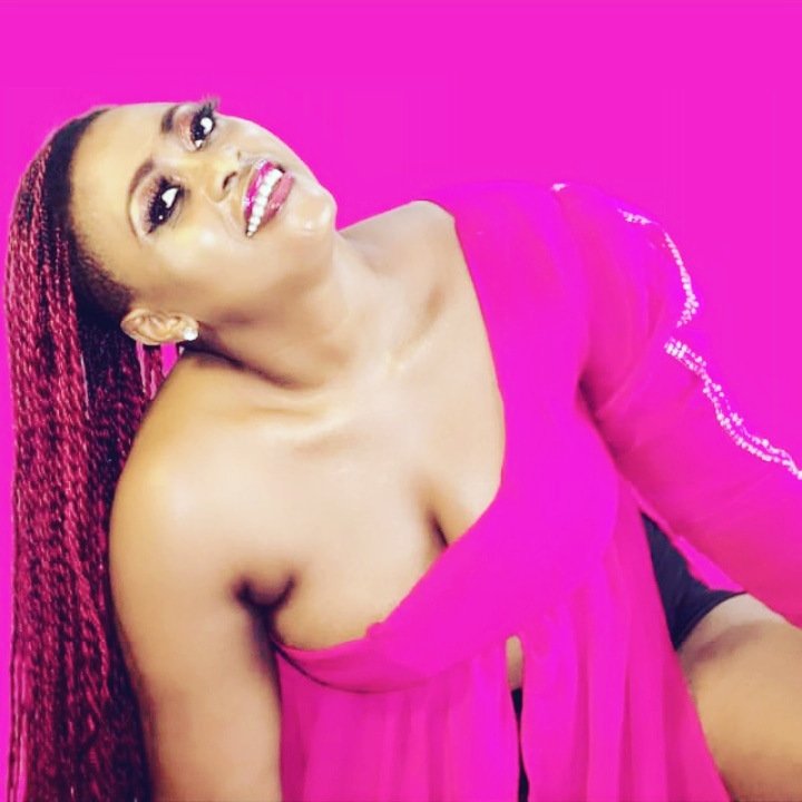 https://kamerlyrics.net/media/8790/ma-ndolo-jaye.jpg