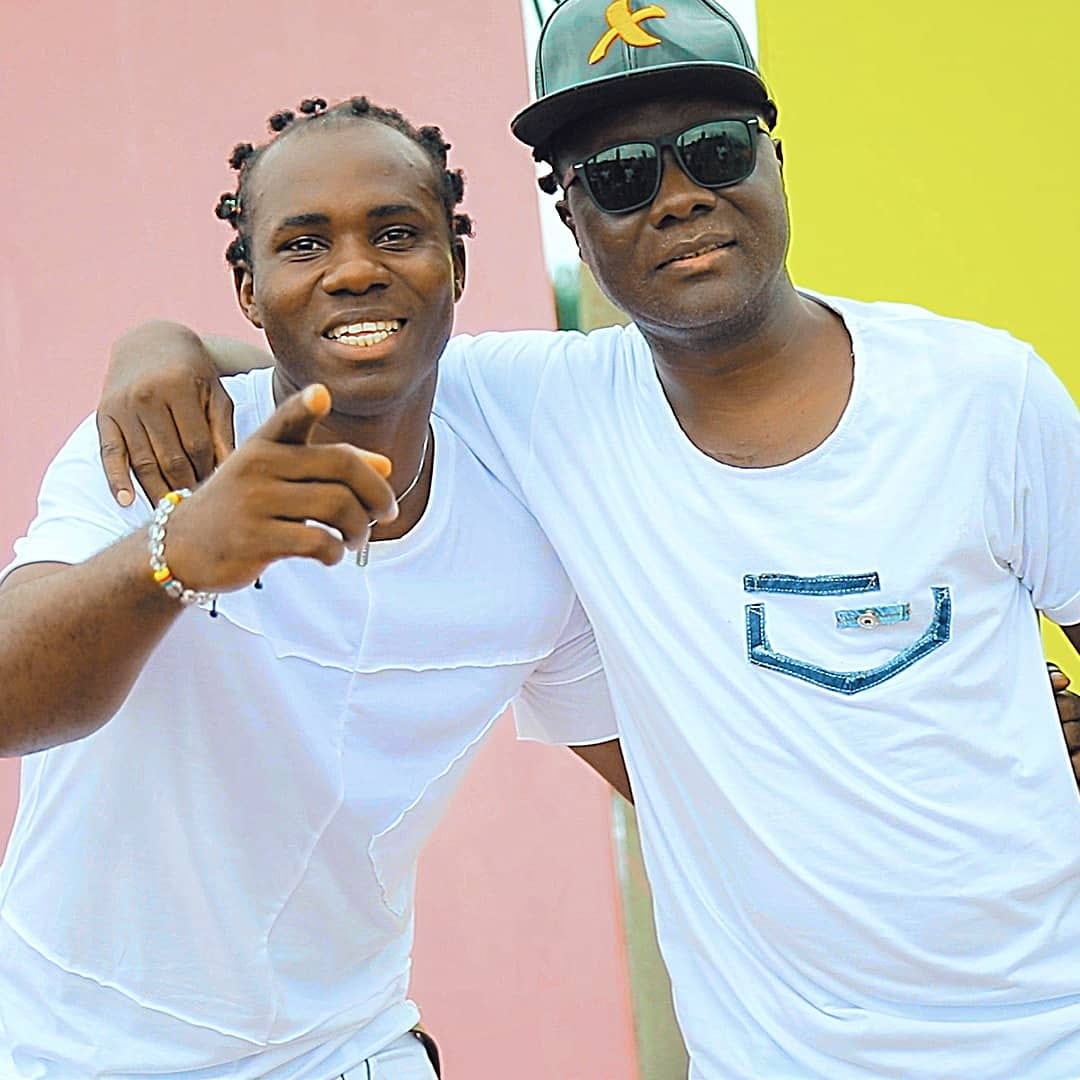 https://kamerlyrics.net/media/9252/mariama-eskalibure-de-petit-pays.jpg