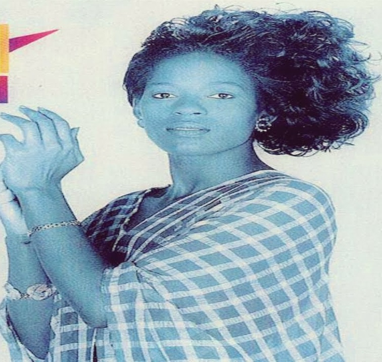 https://kamerlyrics.net/media/9358/vacances-chantal-ayissi.jpg