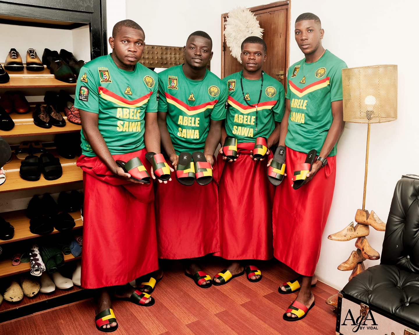 https://kamerlyrics.net/media/9750/tout-le-monde-o-pas-abele-sawa.jpg